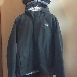 Men’s North Face Size Large Rain Jacket NWOT